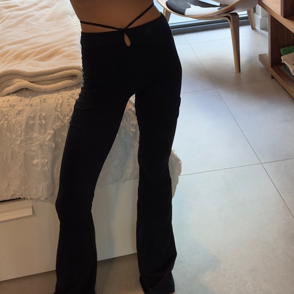 Motel Rocks Pants Black - Picture 5 of 9